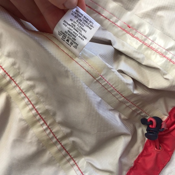 EUC Vineyard Vines red Zip Up Windbreaker M - Picture 13 of 15